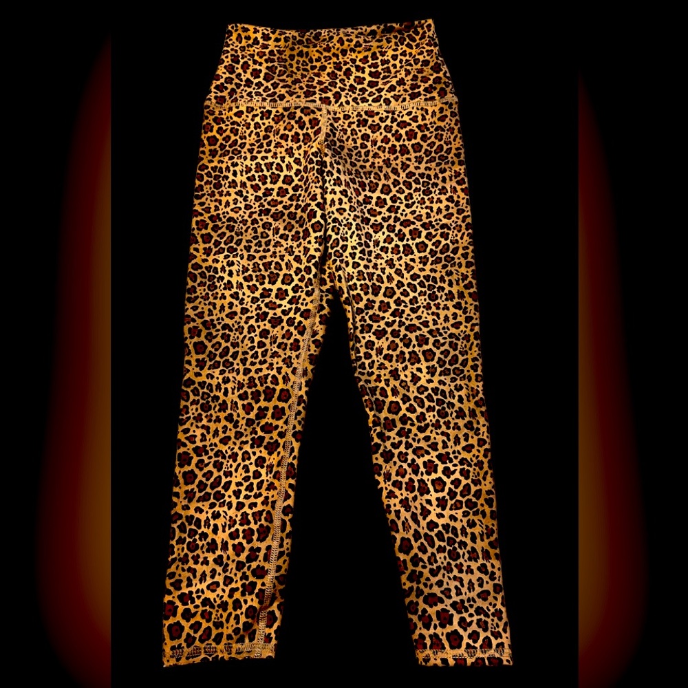 Women’s Leopard Print Leggings Size Small